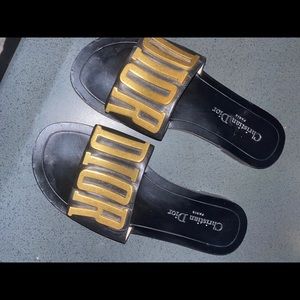 💯authentic Dior Sandals